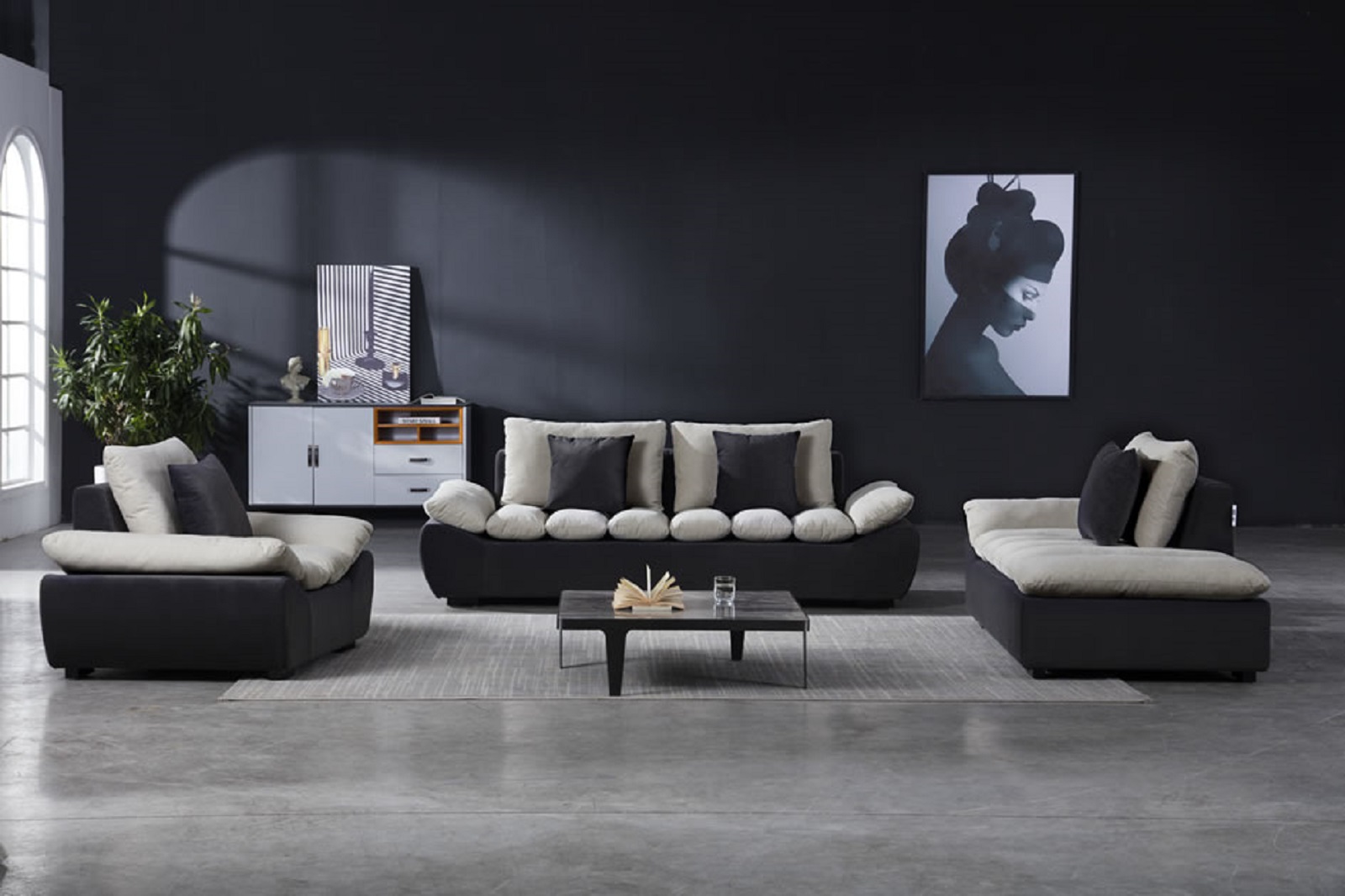 客厅五金茶几—不同颜色的沙发设计，给你的客厅添加一些档次